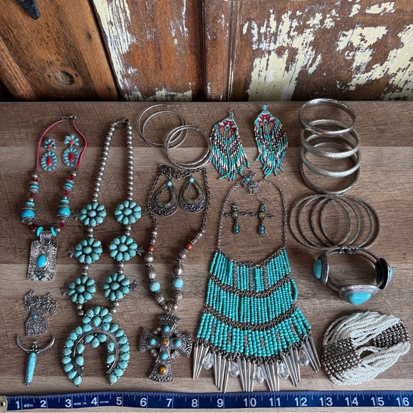 28 Piece Western Statement Jewelry Bundle - Squash Blossom Bracelets Earrings - Picture 12 of 13